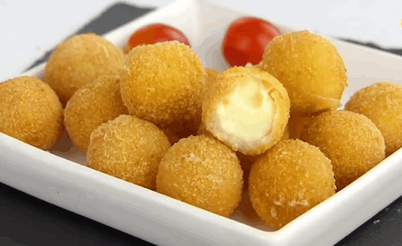 How to make fried mozzarella balls » Tavolart How to make fried mozzarella balls