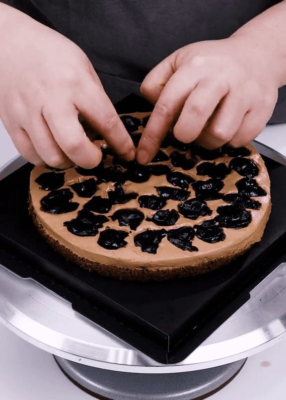 vlcsnap-2024-09-04-06h06m35s353 » Tavolart Black Forest Cake ready-2